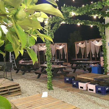 גנגנאונג Fall Guesthouse מראה חיצוני תמונה