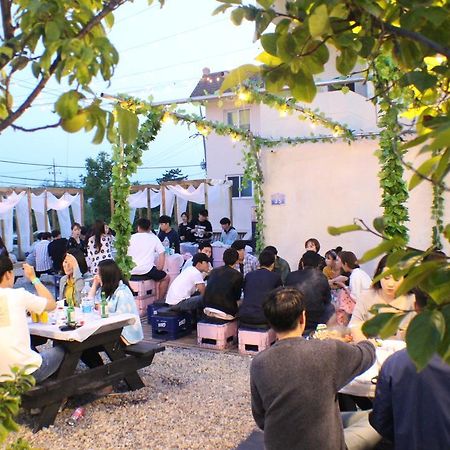 גנגנאונג Fall Guesthouse מראה חיצוני תמונה